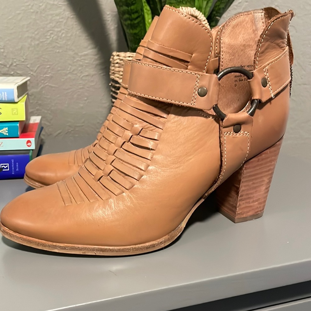 Seychelles Booties